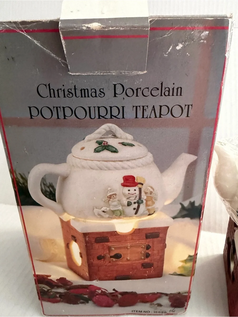 Vintage ABC Distributing Inc Christmas Potpourri Teapot Warmer